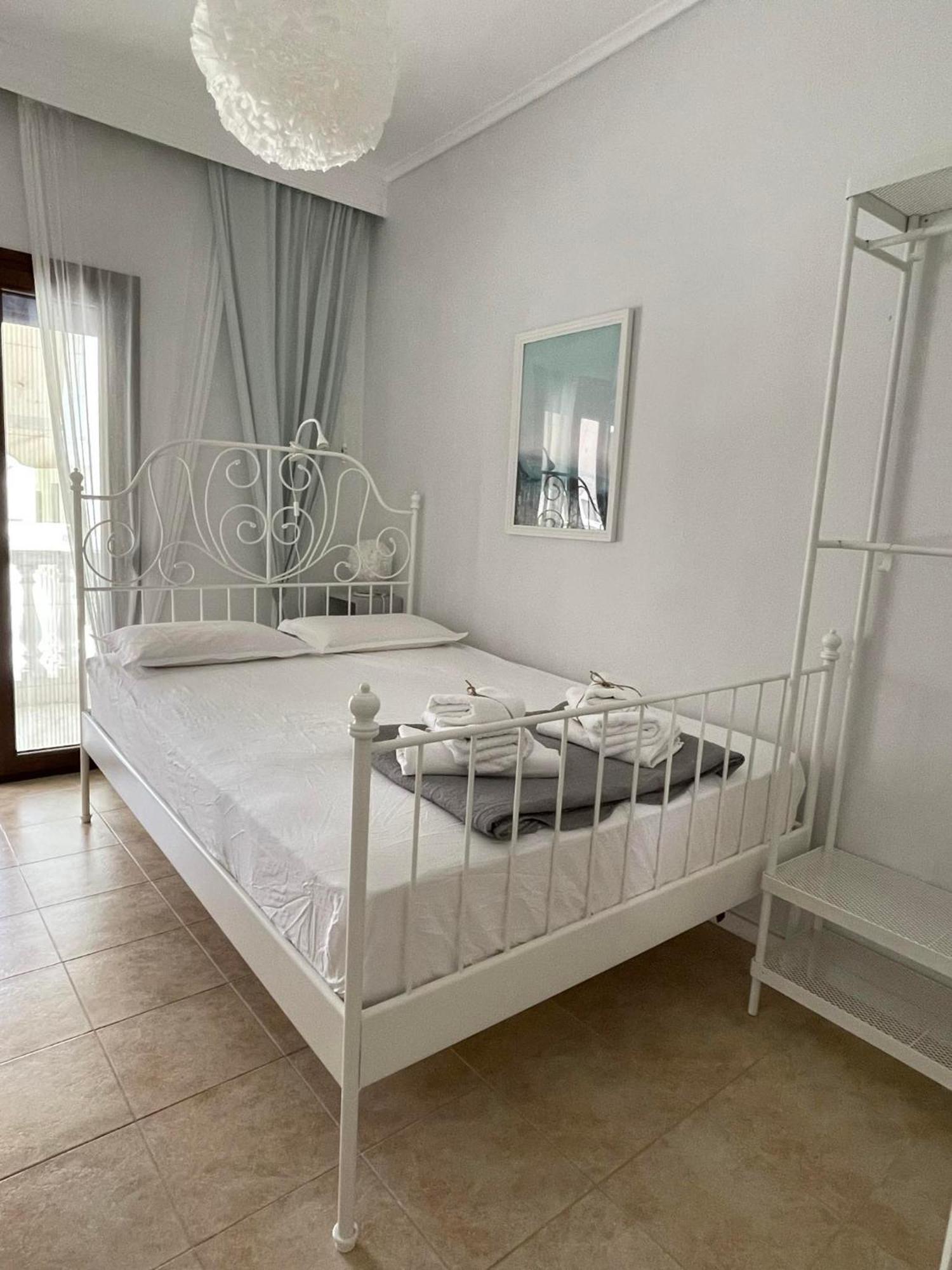 Ofrínion V&Z Apartment Seaview מראה חיצוני תמונה